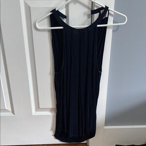 Black Sleeveless Pleated Top